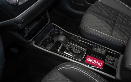 Mitsubishi Outlander III рестайлинг 3, 2022 год, 3 250 000 рублей, 15 фотография