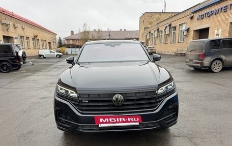 Volkswagen Touareg III, 2020 год, 6 200 000 рублей, 2 фотография