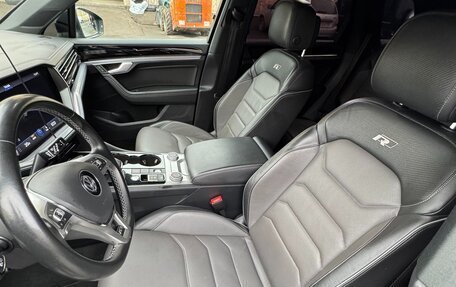 Volkswagen Touareg III, 2020 год, 6 200 000 рублей, 8 фотография