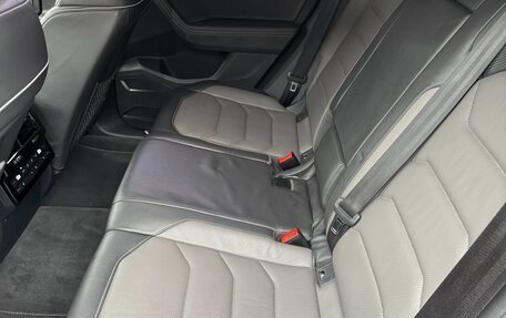 Volkswagen Touareg III, 2020 год, 6 200 000 рублей, 9 фотография