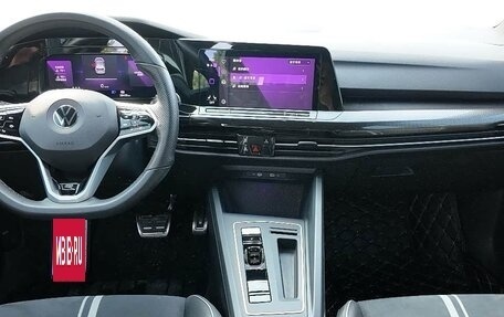 Volkswagen Golf VIII, 2022 год, 2 150 000 рублей, 9 фотография