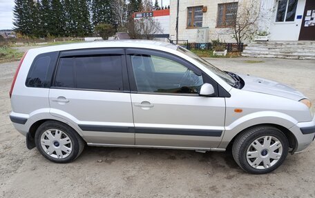 Ford Fusion I, 2006 год, 280 000 рублей, 3 фотография