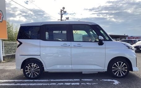 Toyota Roomy I, 2022 год, 884 999 рублей, 6 фотография