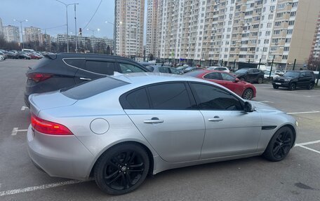 Jaguar XE I рестайлинг, 2016 год, 1 680 000 рублей, 4 фотография