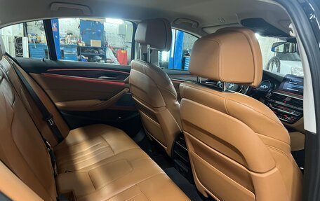 BMW 5 серия, 2018 год, 3 500 000 рублей, 15 фотография