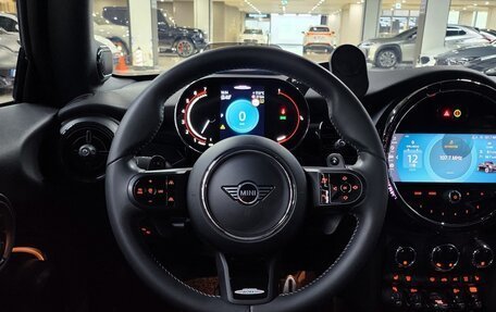 MINI Cabrio, 2022 год, 2 400 000 рублей, 13 фотография