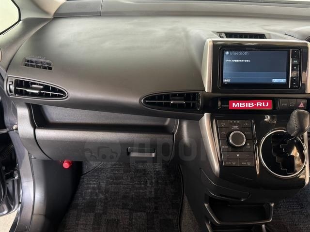 Toyota Wish II рестайлинг, 2017 год, 899 965 рублей, 9 фотография