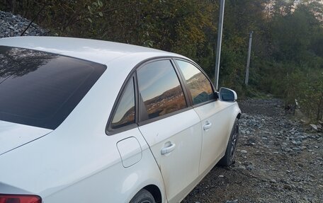 Audi A4, 2010 год, 850 000 рублей, 5 фотография