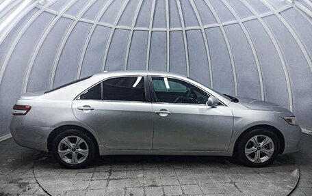 Toyota Camry, 2010 год, 1 220 000 рублей, 5 фотография