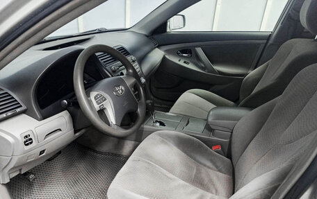 Toyota Camry, 2010 год, 1 220 000 рублей, 20 фотография