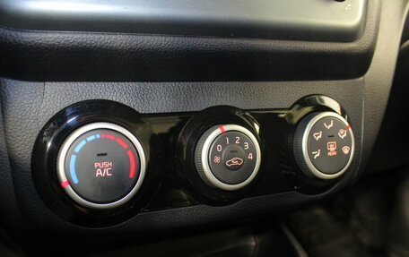 KIA Rio III рестайлинг, 2015 год, 1 053 000 рублей, 13 фотография