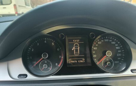 Volkswagen Passat B7, 2011 год, 710 000 рублей, 1 фотография