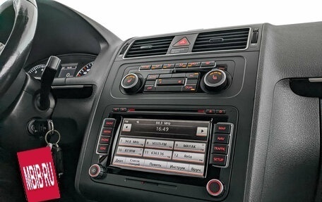 Volkswagen Touran III, 2012 год, 1 565 000 рублей, 26 фотография