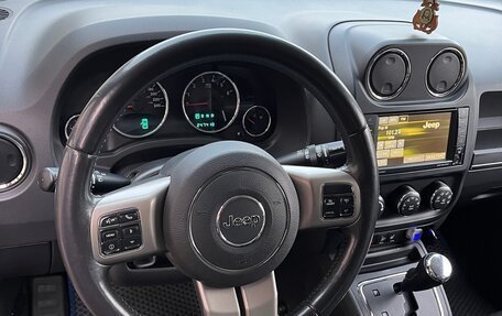 Jeep Compass I рестайлинг, 2012 год, 900 000 рублей, 25 фотография