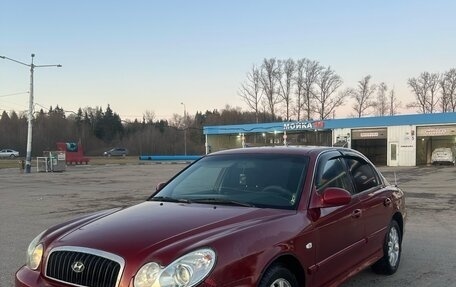 Hyundai Sonata IV рестайлинг, 2004 год, 325 000 рублей, 1 фотография