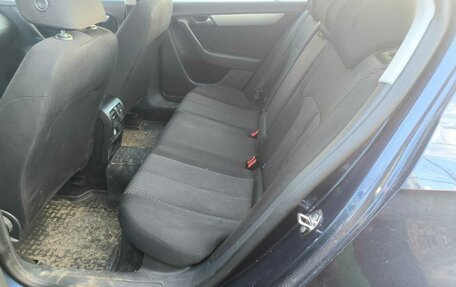 Volkswagen Passat B7, 2011 год, 710 000 рублей, 4 фотография