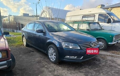 Volkswagen Passat B7, 2011 год, 710 000 рублей, 8 фотография