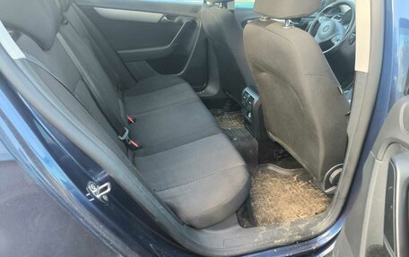 Volkswagen Passat B7, 2011 год, 710 000 рублей, 21 фотография