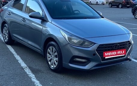 Hyundai Solaris II рестайлинг, 2019 год, 700 000 рублей, 10 фотография