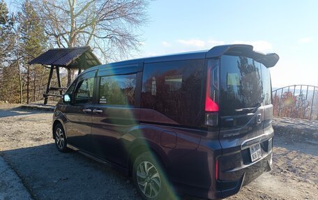 Honda Stepwgn IV, 2016 год, 1 650 000 рублей, 3 фотография