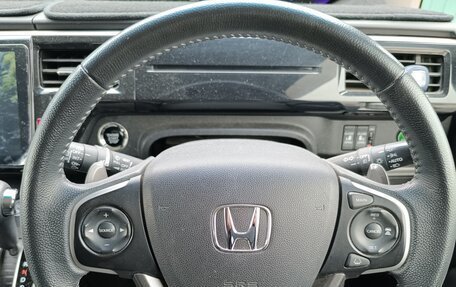 Honda Stepwgn IV, 2016 год, 1 650 000 рублей, 10 фотография