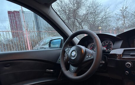 BMW 5 серия, 2004 год, 1 499 000 рублей, 11 фотография