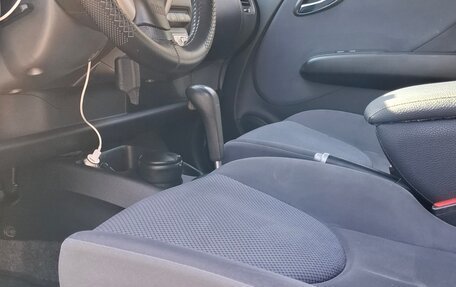 Honda Jazz I рестайлинг, 2008 год, 665 000 рублей, 21 фотография