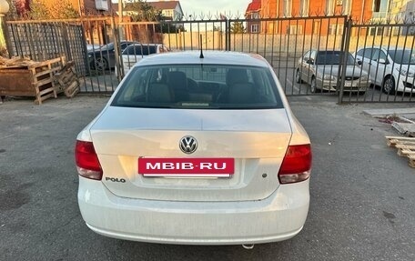 Volkswagen Polo VI (EU Market), 2015 год, 880 000 рублей, 4 фотография