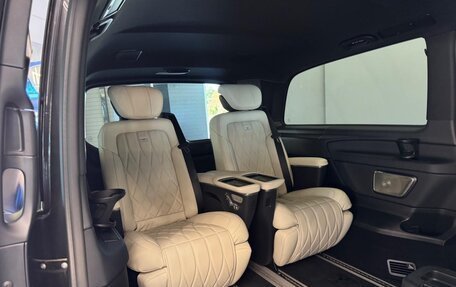 Mercedes-Benz V-Класс, 2025 год, 17 990 000 рублей, 14 фотография