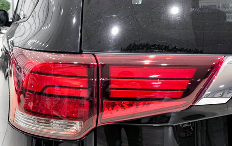 Mitsubishi Outlander III рестайлинг 3, 2018 год, 2 099 000 рублей, 12 фотография