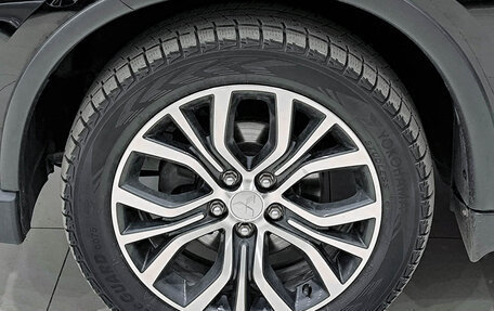 Mitsubishi Outlander III рестайлинг 3, 2018 год, 2 099 000 рублей, 22 фотография