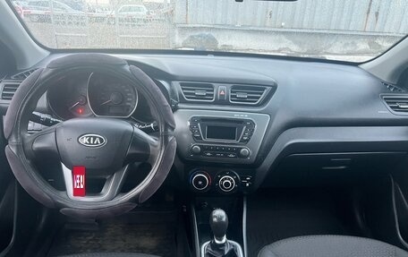 KIA Rio III рестайлинг, 2012 год, 700 000 рублей, 5 фотография