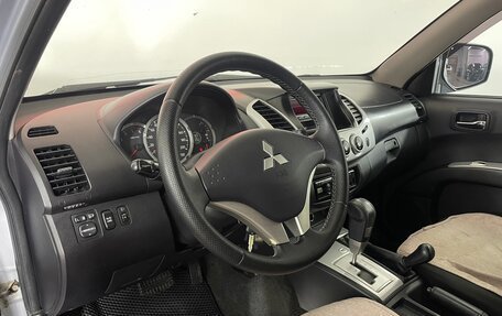 Mitsubishi L200 IV рестайлинг, 2014 год, 1 430 000 рублей, 9 фотография