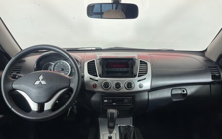 Mitsubishi L200 IV рестайлинг, 2014 год, 1 430 000 рублей, 11 фотография