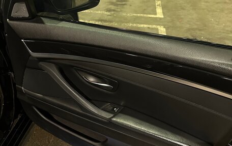 BMW 5 серия, 2010 год, 1 600 000 рублей, 9 фотография