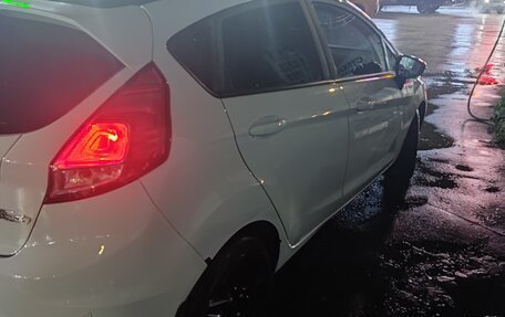 Ford Fiesta, 2017 год, 866 000 рублей, 7 фотография