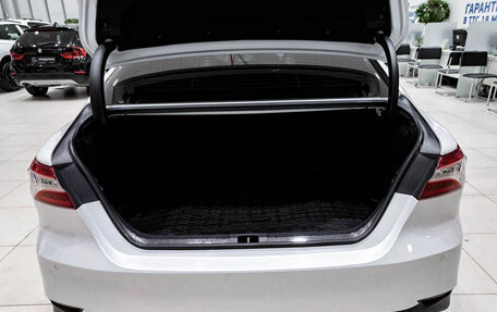 Toyota Camry, 2018 год, 2 995 000 рублей, 14 фотография