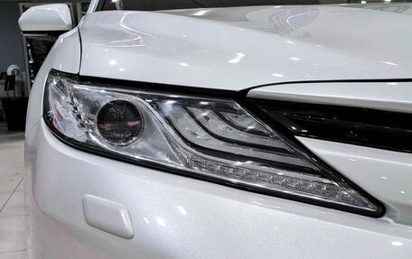 Toyota Camry, 2018 год, 2 995 000 рублей, 21 фотография