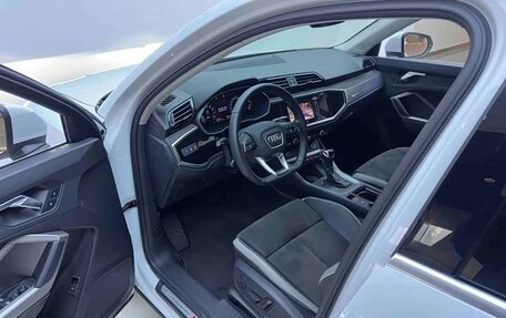 Audi Q3, 2021 год, 2 840 000 рублей, 8 фотография