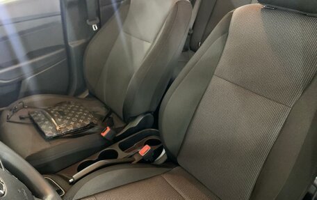 Hyundai Solaris II рестайлинг, 2021 год, 1 550 000 рублей, 5 фотография