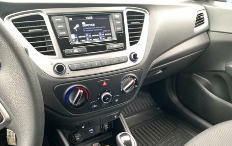 Hyundai Solaris II рестайлинг, 2021 год, 1 550 000 рублей, 7 фотография