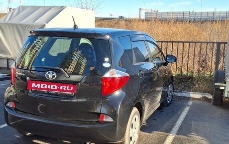 Toyota Ractis II, 2013 год, 980 000 рублей, 2 фотография