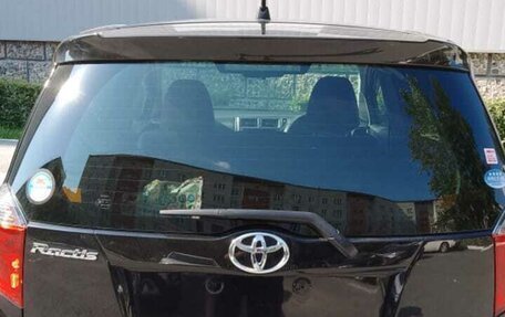 Toyota Ractis II, 2013 год, 980 000 рублей, 14 фотография