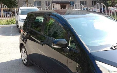 Toyota Ractis II, 2013 год, 980 000 рублей, 6 фотография