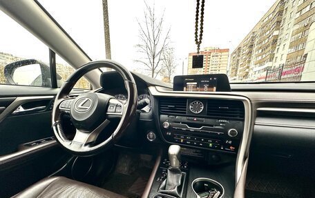 Lexus RX IV рестайлинг, 2016 год, 3 390 000 рублей, 13 фотография