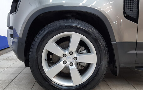 Land Rover Defender II, 2023 год, 10 990 000 рублей, 13 фотография