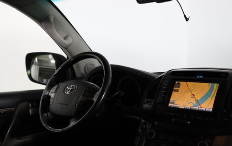 Toyota Land Cruiser 200, 2011 год, 3 499 990 рублей, 11 фотография