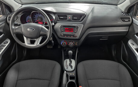 KIA Rio III рестайлинг, 2013 год, 1 059 000 рублей, 13 фотография