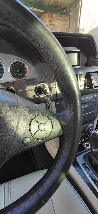 Mercedes-Benz GLK-klasse, 2009 год, 1 350 000 рублей, 9 фотография