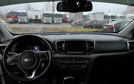 KIA Sportage IV рестайлинг, 2018 год, 1 800 000 рублей, 10 фотография